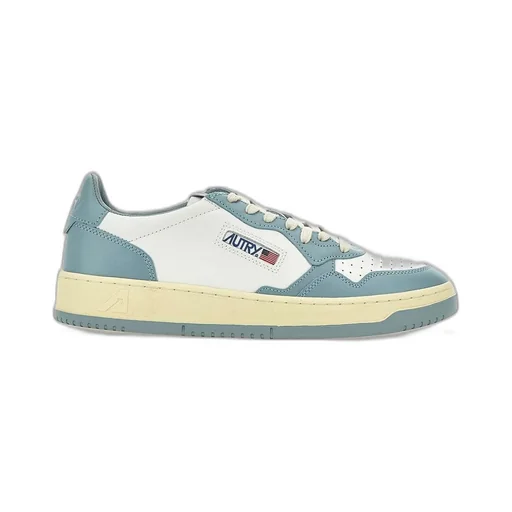 Medalist Low-Top Sneakers