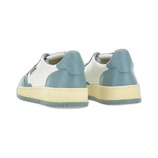 Medalist Low-Top Sneakers
