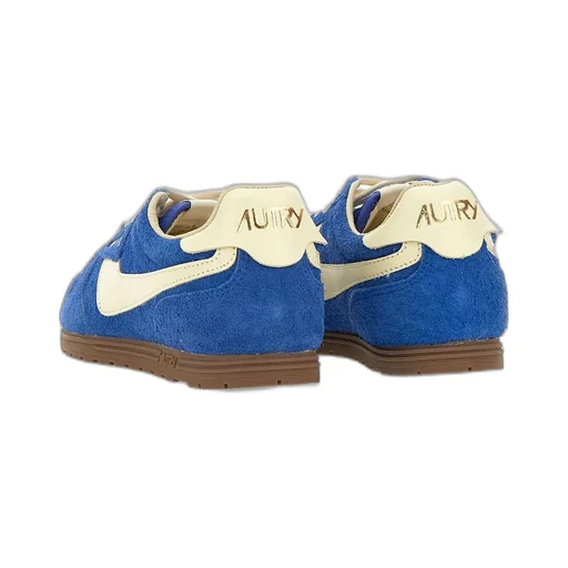 Windspin Lace-Up Sneakers