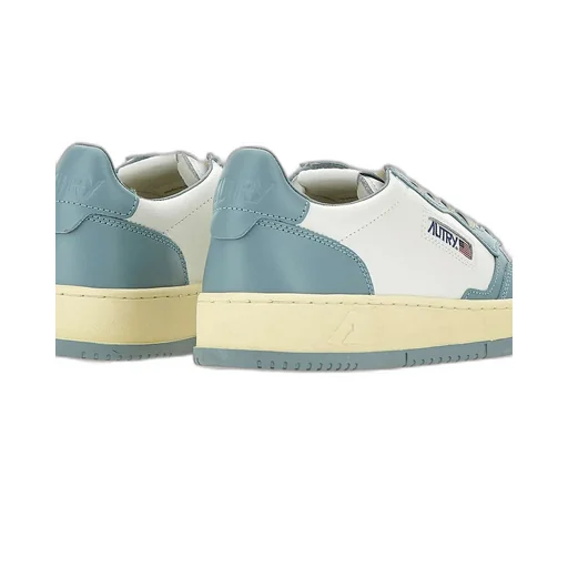 Medalist Low-Top Sneakers