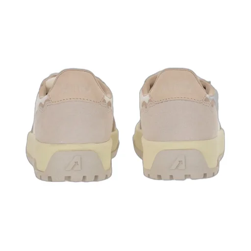 Wildpace Low Sneakers