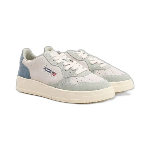 Medalist Low Sneakers