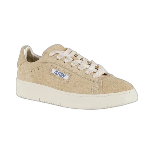Medalist Low-Top Sneakers