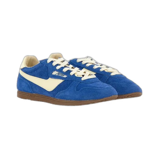 Windspin Lace-Up Sneakers
