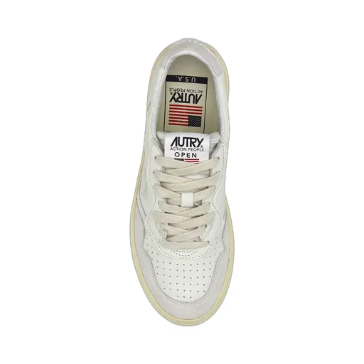 Medalist Low Sneakers