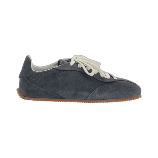 Daze Runner Round Toe Lace-Up Sneakers