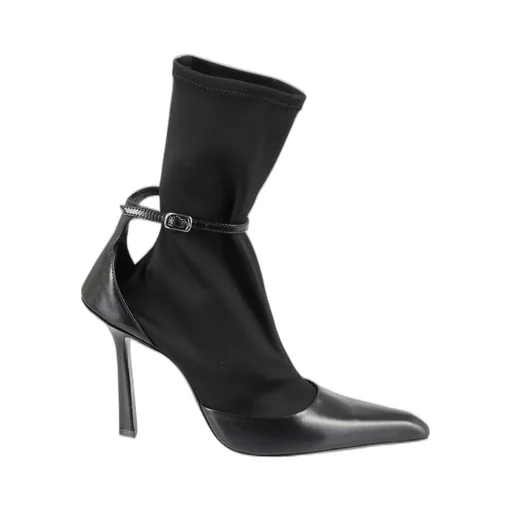 Viola Pointed Toe Boots