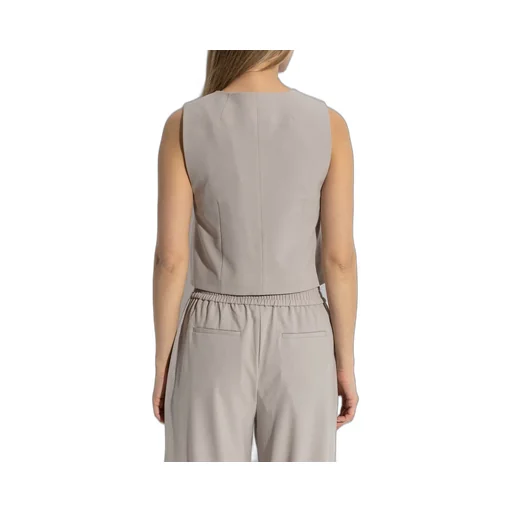Tailored Button-Up Vest