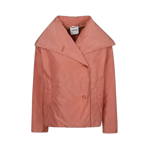 Wide-Collar Buttoned Jacket