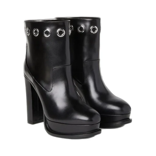 Eyelet Detailed Platform Boots