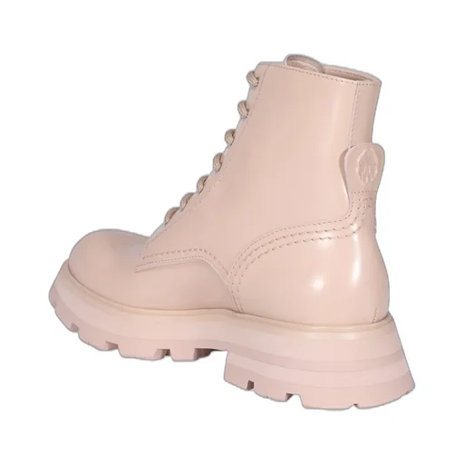 Wander Combat Boots