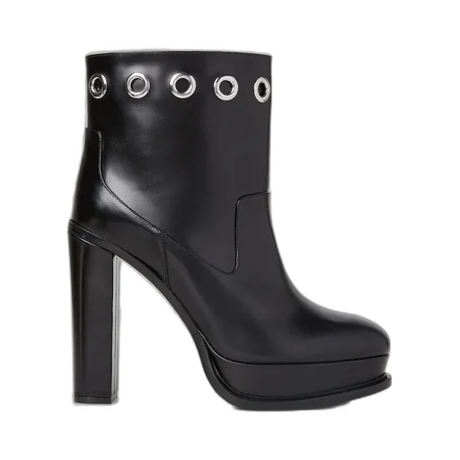 Eyelet Detailed Platform Boots