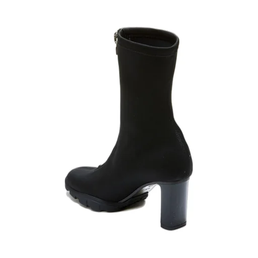Slim Tread Zipped Boots