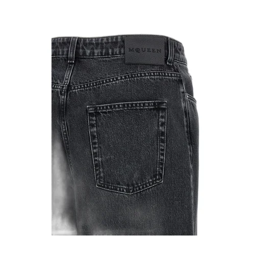 Wide-Leg Jeans