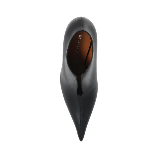 Pointed-Toe Heeled Pumps