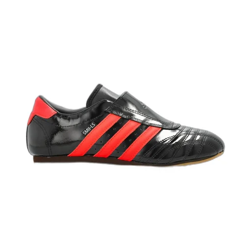 Taekwondo Lace-Up Sneakers