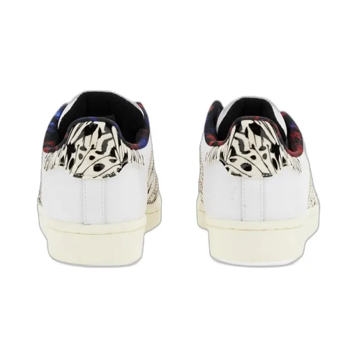 Superstar Lace-Up Sneaker