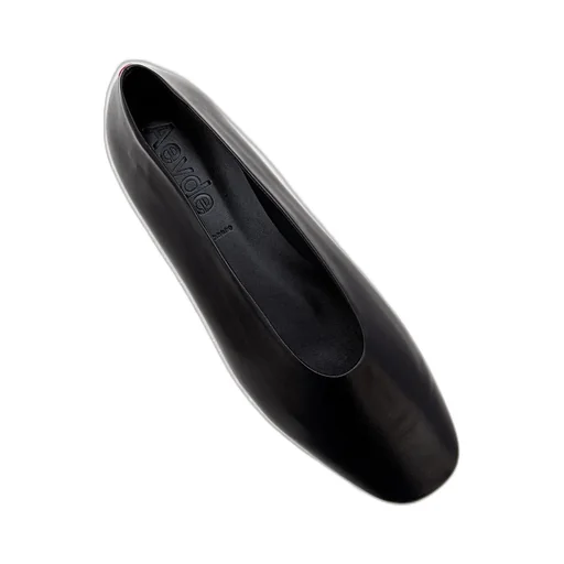 Kirsten Round Toe Flats