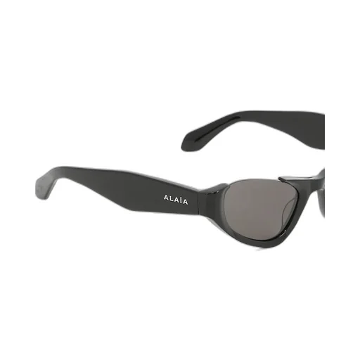 Cat-Eye Frame Sunglasses