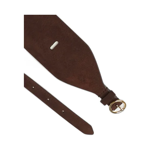Asymmetric Buckle Detailed Belt