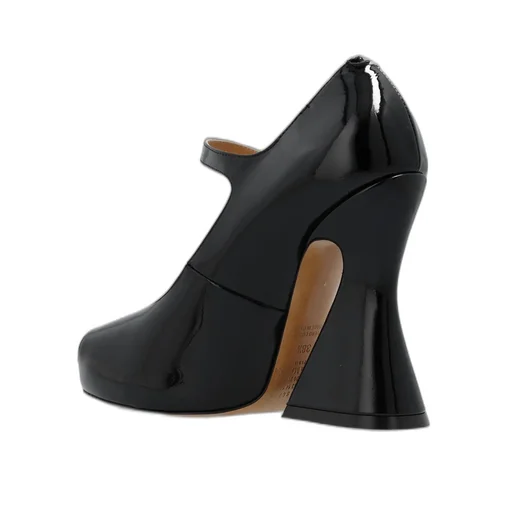 Glossy Mary Jane Pumps