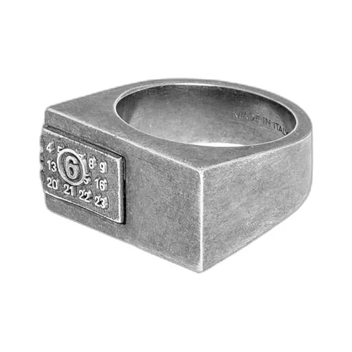 Logo Engraved Numbers-Motif Ring