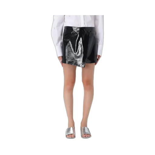 Button Detailed Skirt