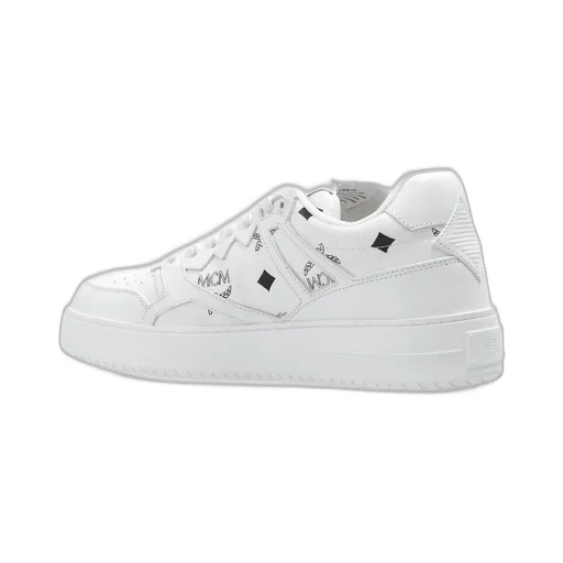 Neo Terrain Lace-Up Sneakers