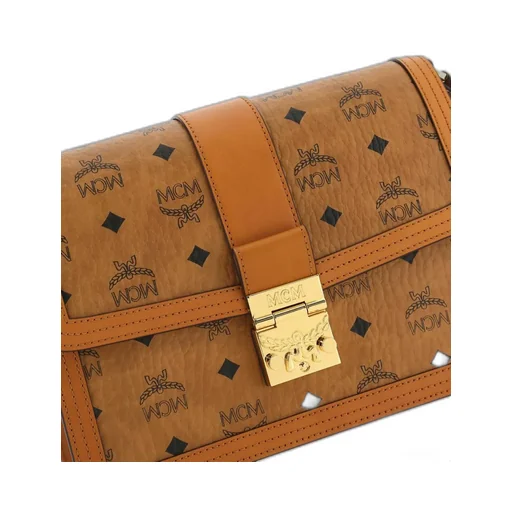 Tracy Foldover Medium Shoulder Bag