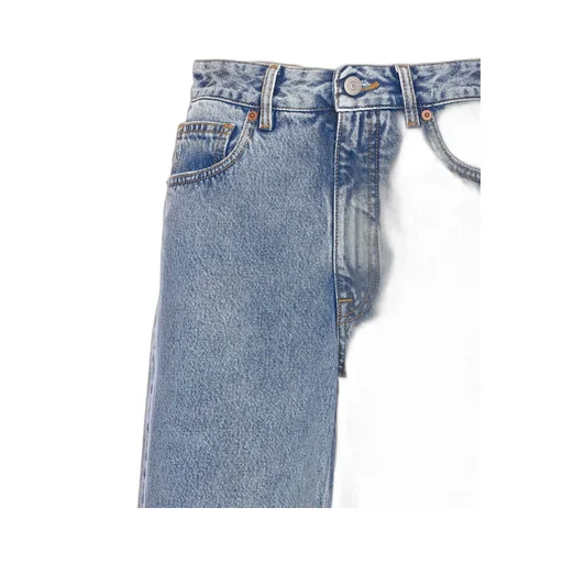 Striaght-Leg Jeans