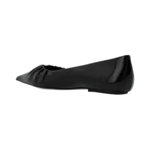 The Ali Pointed-Top Ballerinas