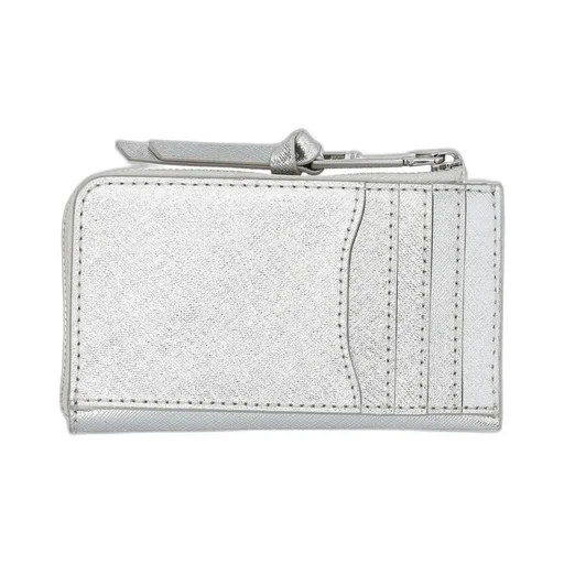 The Snapshot Zip-Up Wallet
