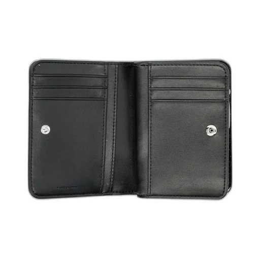 The Snapshot Compact Wallet