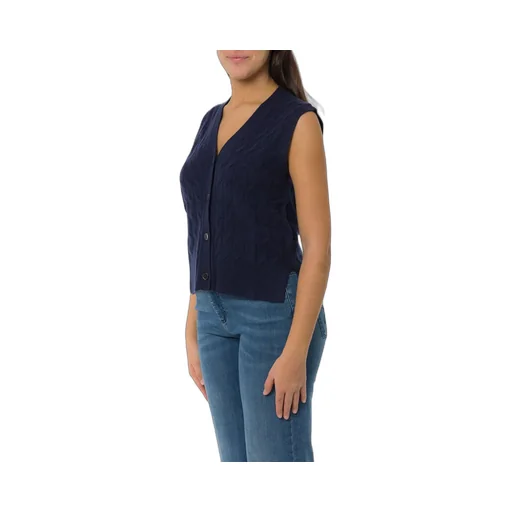 Cable Knit V-Neck Vest