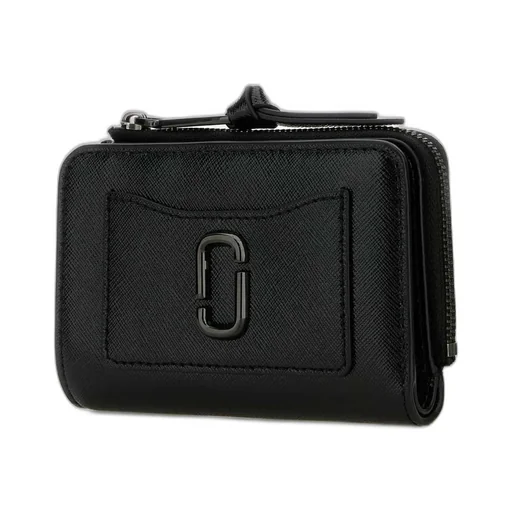The Snapshot Compact Wallet