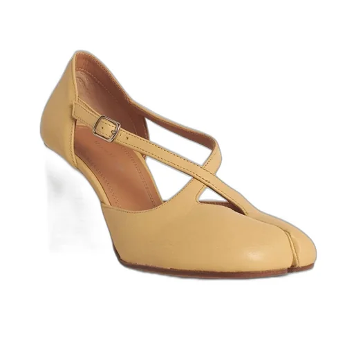 Mary Jane Pumps