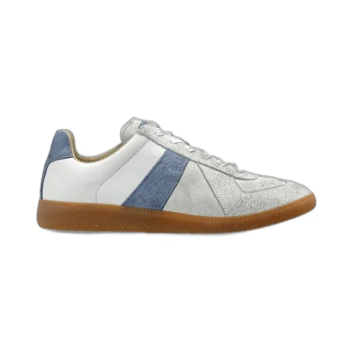 Low-Top Sneakers