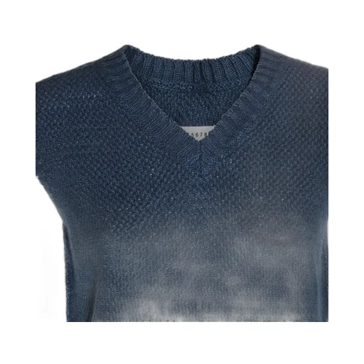 V-Neck Vest