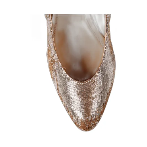 Pointed-Toe Pumps