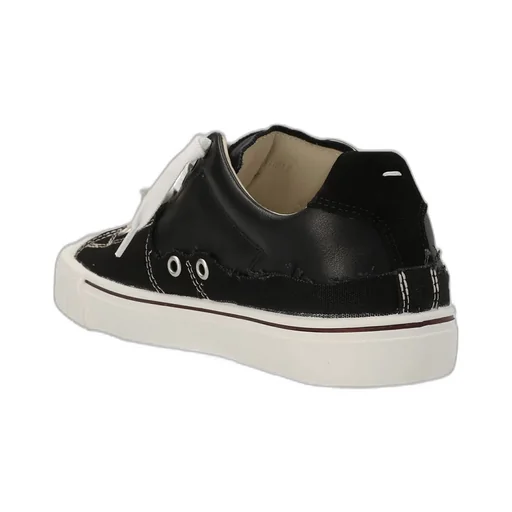 Low-Top Sneakers