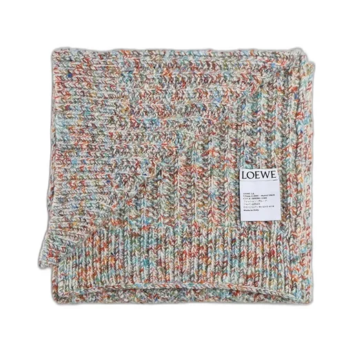 Ribbed Knit Scarf