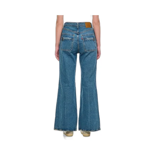 Flared Jeans