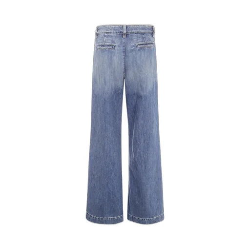 Wide-Leg Jeans