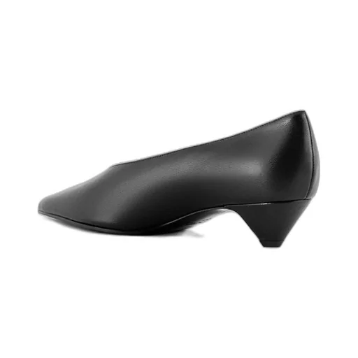 Pointed Toe Kitten Heel Pumps