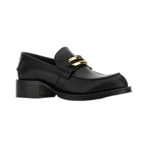 Loafer With Chain Detail