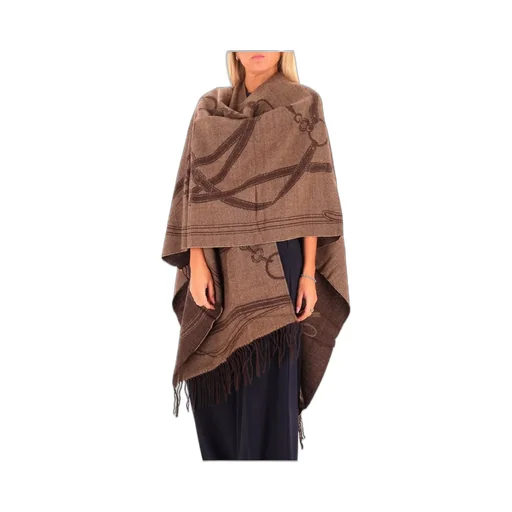 Poncho With Horsebit Pattern