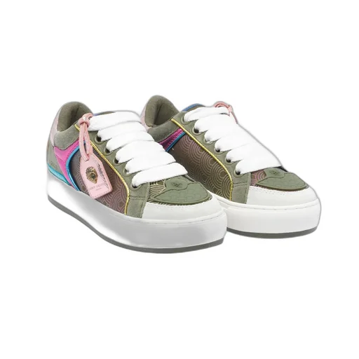 Low-Top Sneakers