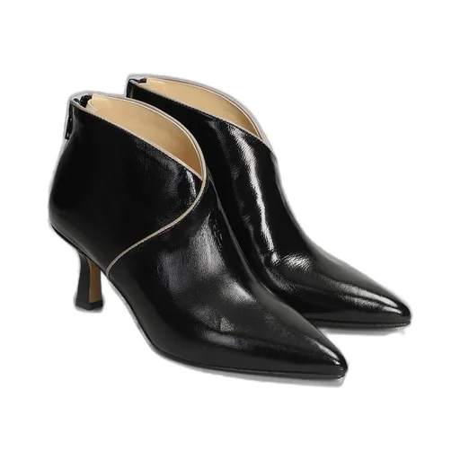 Pointed Toe Ankle Boots