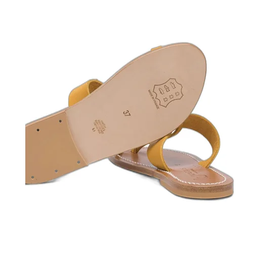 Toe-Ring Flat Sandals