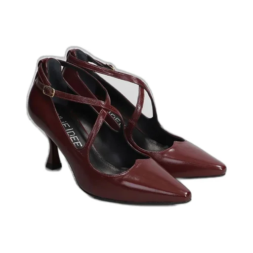 Mary Jane Pumps